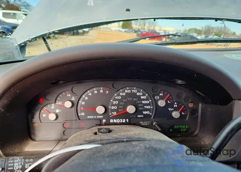 2004 Ford Explorer Xlt z USA, uszkodzony, nr VIN 1FMZU63K44UC18061